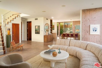 This magnificent architectural compound is set on a large lot - photo 3