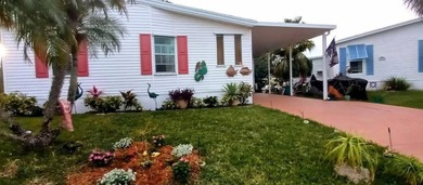 Spacious 2/2 with fabulous lake views and an open airy floor - photo 1