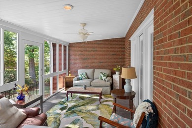 Nestled on a quiet cul-de-sac in prestigious Woodside Plantation - photo 15