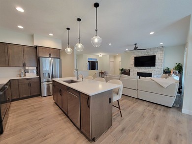 QUALITY CUSTOM BUILT HOME in 2022. THIS home is better than new - photo 16