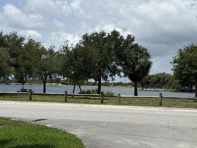 Great corner unit in a 55+ community close to beautifu Lake - photo 1