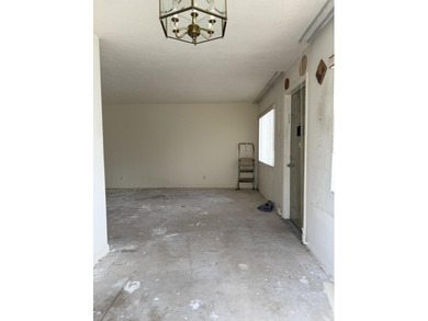 Great corner unit in a 55+ community close to beautifu Lake - photo 5