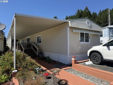 EXCELLENT CONDITION! 1984, 924 sq ft 2 bed, 2 bath manufactured - photo 36