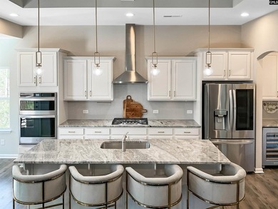 Welcome to 10117 Lakeshore Drive, a stunning 3-bedroom, 2 - photo 7
