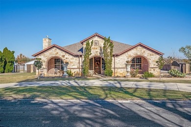 Lake Grapevine Home For Sale in Roanoke Texas