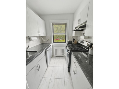 Totally Renovated Lower Level One Bedroom Clearview Gardens Coop - photo 2