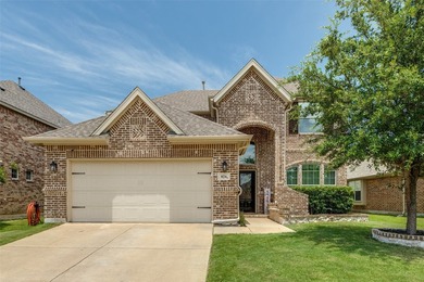 Beautifully maintained Cheldan-built home featuring 4 bedrooms - photo 2