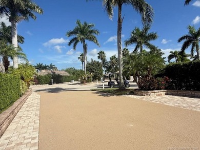 NEW TIKI RE-THATCH JULY 2025! This extra-wide lot, positioned - photo 12