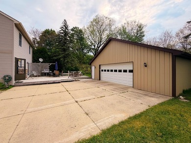 Rare find in Manitou Beach: dedicated pontoon boat garage behind - photo 17