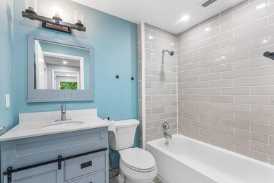 Welcome to this beautifully updated 3-bedroom, 2-bath - photo 17