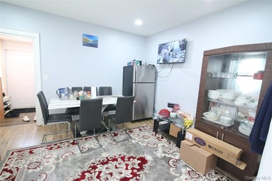 **Location! Location! Location!** This newly renovated large - photo 18
