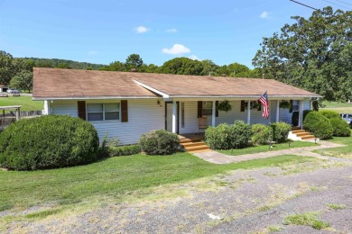 Lake Home For Sale in Mount Ida, Arkansas