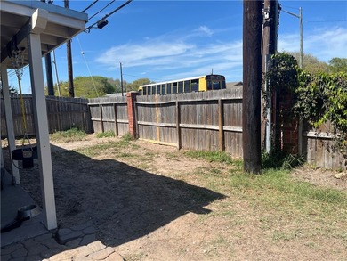 PRICE REDUCED!!!!! PRICE REDUCED!!!! SEND OFFERS. MOTIVATED - photo 22