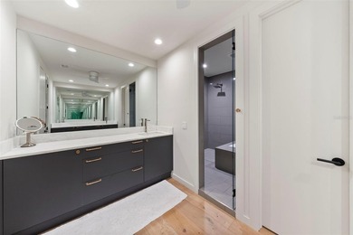 Completely redesigned luxury waterfront residence on prestigious - photo 24
