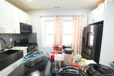 **Location! Location! Location!** This newly renovated large - photo 28