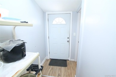 **Location! Location! Location!** This newly renovated large - photo 29