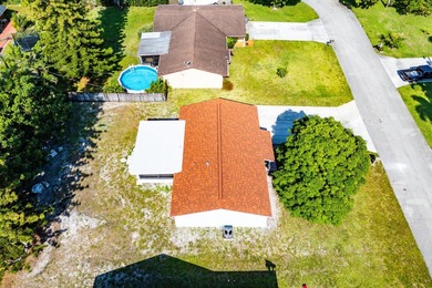 Welcome to this beautifully updated 3-bedroom, 2-bath - photo 33