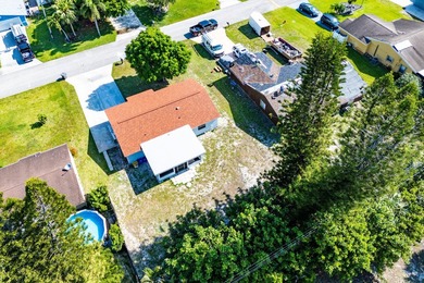 Welcome to this beautifully updated 3-bedroom, 2-bath - photo 34
