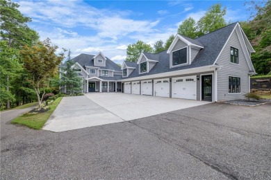 Lake Home For Sale in Dahlonega, Georgia