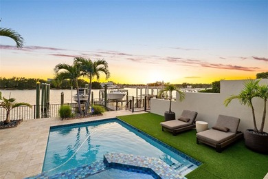 Completely redesigned luxury waterfront residence on prestigious - photo 44