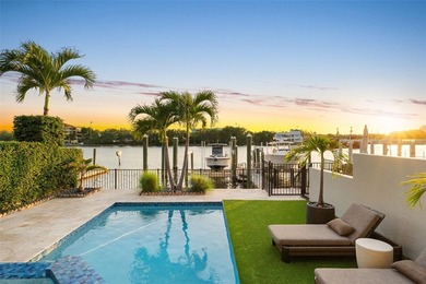 Completely redesigned luxury waterfront residence on prestigious - photo 46