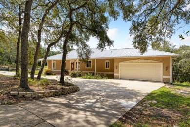 Lake Home For Sale in Keystone Heights, Florida