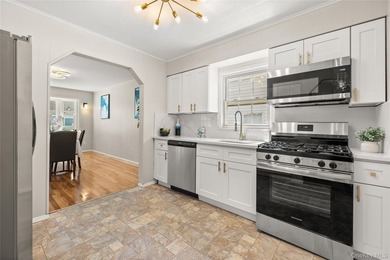 Welcome to This Beautifully Renovated 4-Bedroom, 2 Bath Expanded - photo 5