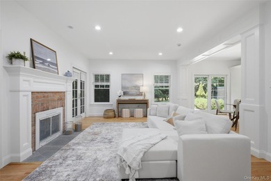 Welcome to this beautifully renovated Colonial in the - photo 4