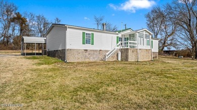 Fort Loudoun Lake Home For Sale in Friendsville Tennessee