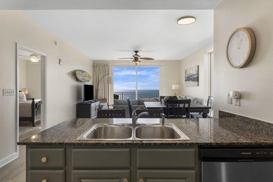 Perched on the 21st floor at the highly sought-after Splash - photo 14