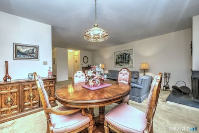 Welcome to this well maintained 2bedroom condo offering - photo 16