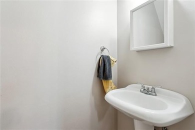 Welcome to 204 Tchefuncte Parc Court - a spacious 5-bedroom, 4 - photo 21