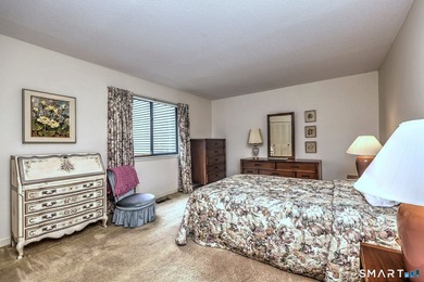Welcome to this well maintained 2bedroom condo offering - photo 24