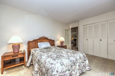 Welcome to this well maintained 2bedroom condo offering - photo 26