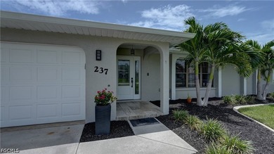 Welcome to your dream home in Cape Coral! This stunning - photo 4