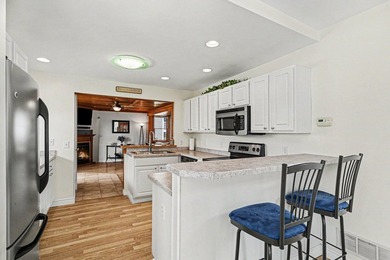 COLDWATER LAKE-Front Home - 60' of Beachfront. Enjoy lakefront - photo 8