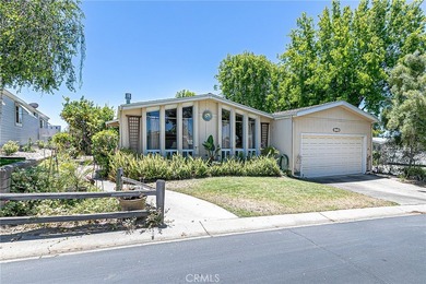 Updated & Move-In Ready! This beautifully maintained 2-bedroom - photo 2