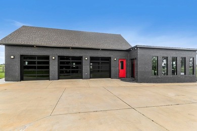 Luxury Estate with ADU, Dual Garages & Private Pond - 481 Grace - photo 25