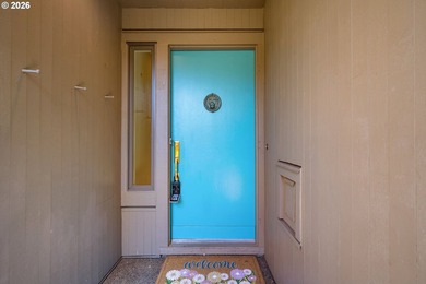 Riverpoint offers contemporary resort-like living and the rare - photo 6