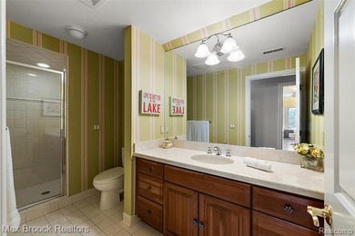 Absolutely stunning waterfront home on Upper Straits Lake - photo 28