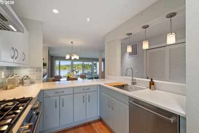 Riverpoint offers contemporary resort-like living and the rare - photo 9
