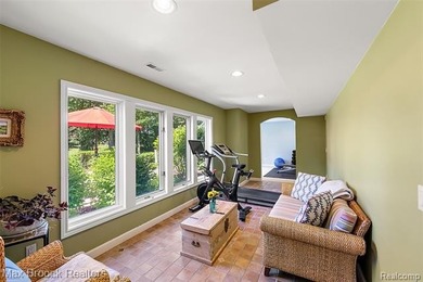 Absolutely stunning waterfront home on Upper Straits Lake - photo 40