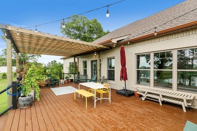 Luxury Estate with ADU, Dual Garages & Private Pond - 481 Grace - photo 41