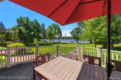 Absolutely stunning waterfront home on Upper Straits Lake - photo 42