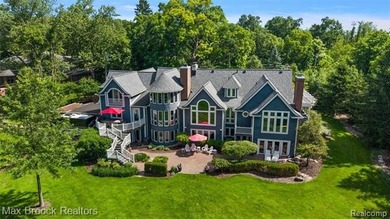 Absolutely stunning waterfront home on Upper Straits Lake - photo 49