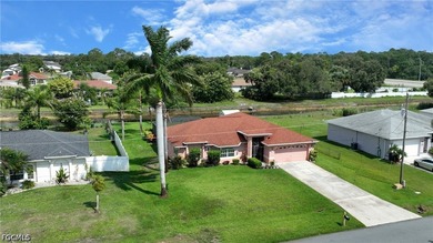 Welcome to your dream home in Fort Myers! This stunning - photo 4