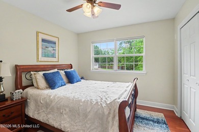 Beautiful Family home located on a quiet cul de sac in Bayou - photo 16