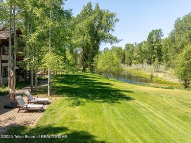 Set beneath the dramatic peaks of the Teton Range, the Antelope - photo 18