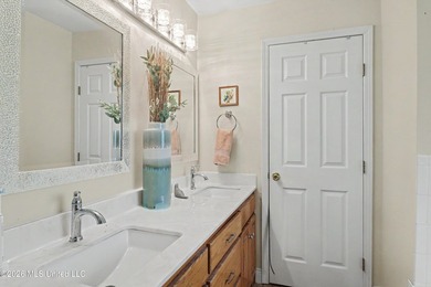 Beautiful Family home located on a quiet cul de sac in Bayou - photo 20