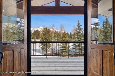 Set beneath the dramatic peaks of the Teton Range, the Antelope - photo 39